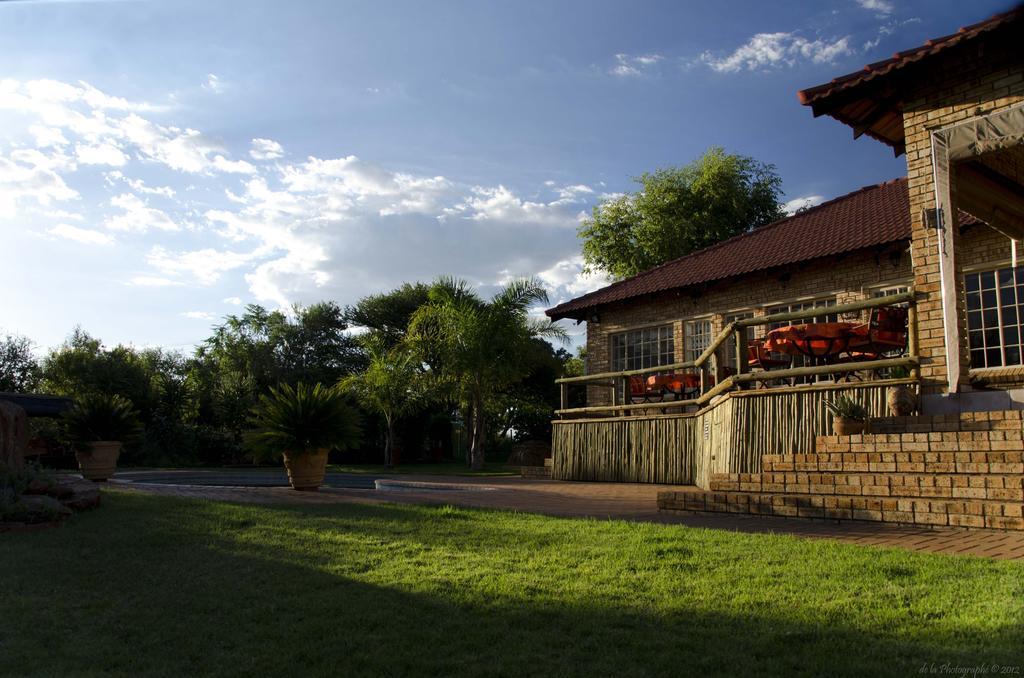 Boubou Bed And Breakfast Rustenburg Exteriör bild