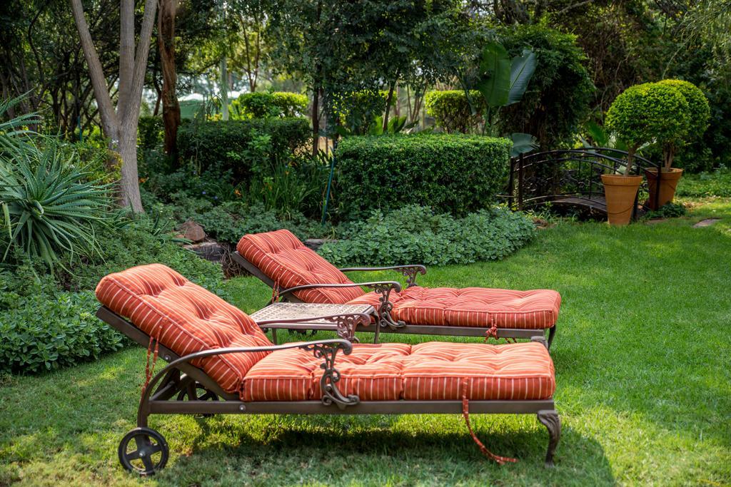 Boubou Bed And Breakfast Rustenburg Exteriör bild