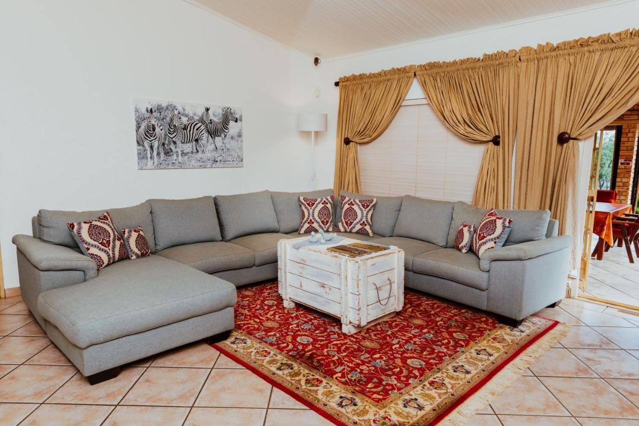 Boubou Bed And Breakfast Rustenburg Exteriör bild