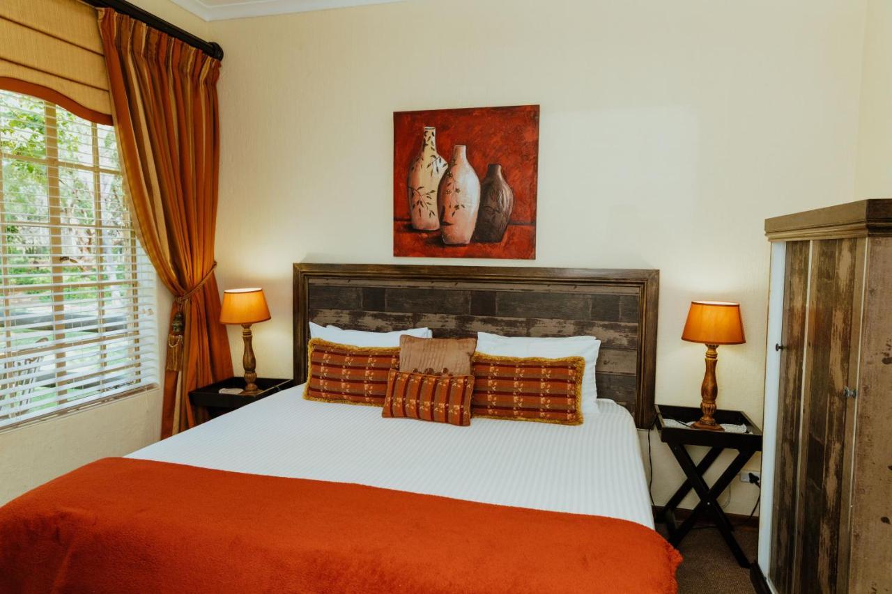 Boubou Bed And Breakfast Rustenburg Exteriör bild